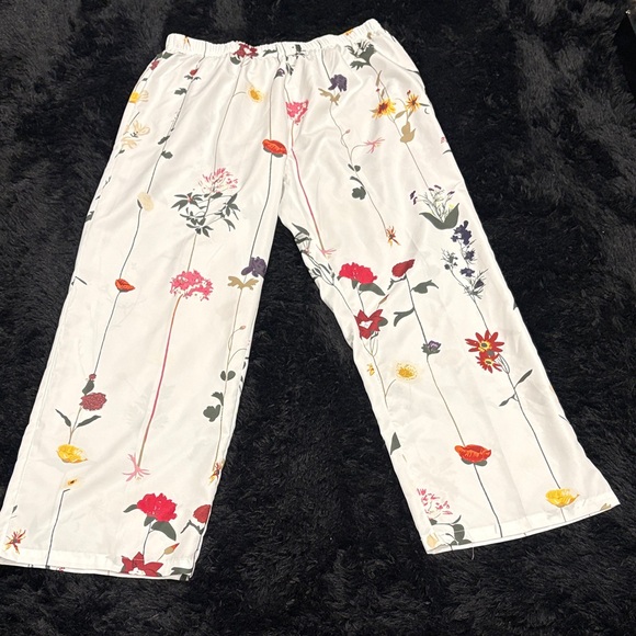 No Label Other - Floral Print Women's Pajama Pants